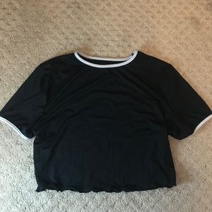 cute black cropped tee